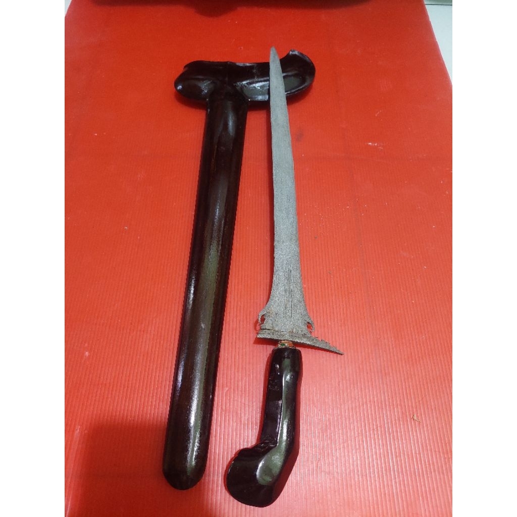 keris karno tinanding lurus sepuh