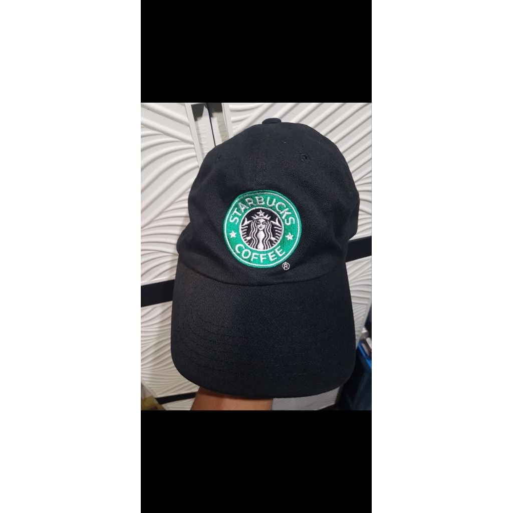 topi starbucks