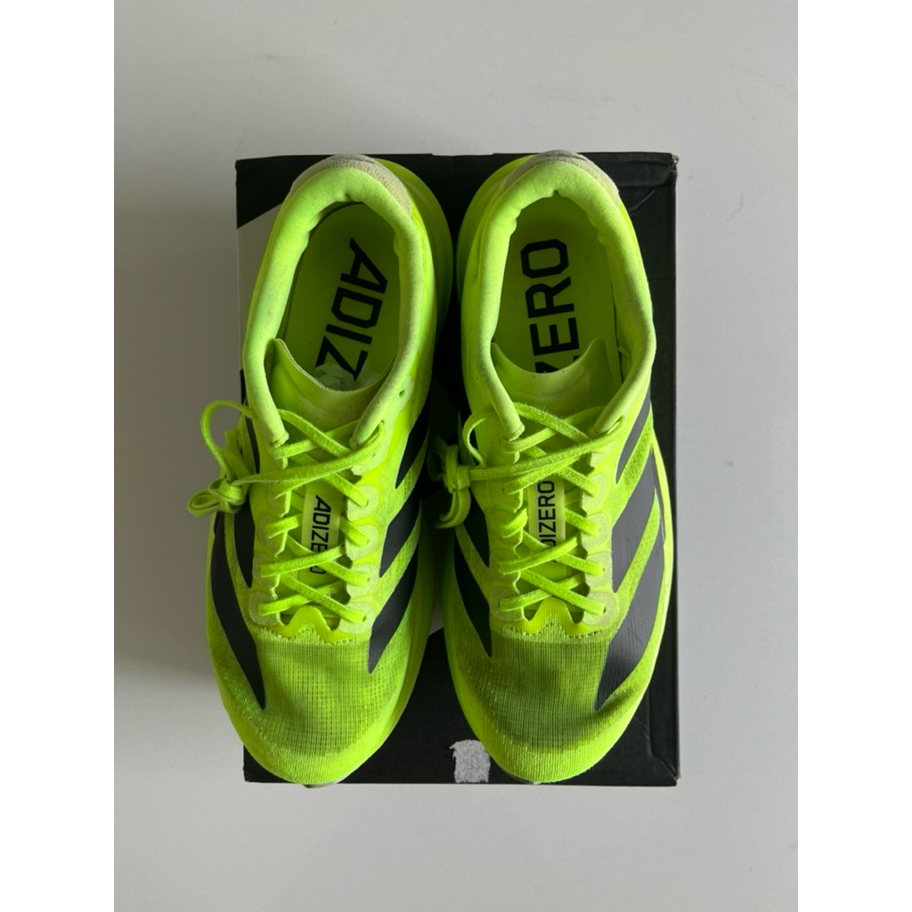 Adidas adizero evo SL Running Shoes US 8 / EURO 411/3 / CM 26.0 / UK 71/2 [preloved / bekas]