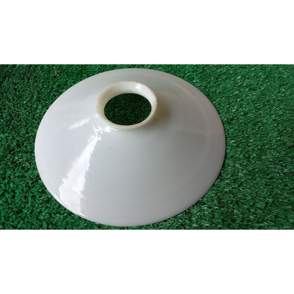 Kap Lampu Kristal Antik