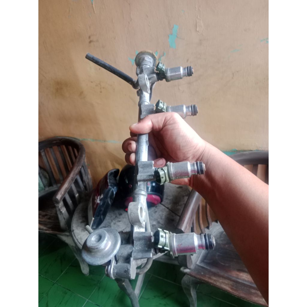 injektor Toyota corona absolute 2,0cc ST191