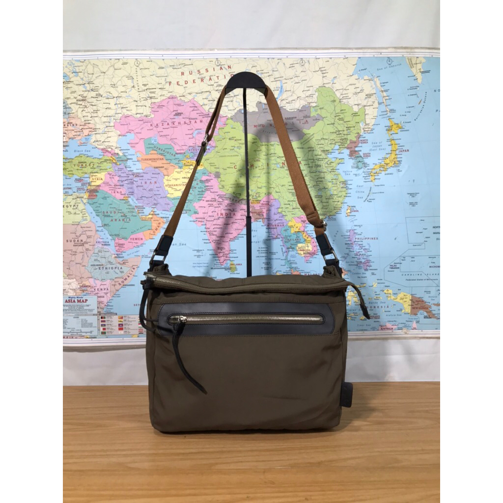 Tas slingbag Agnes b