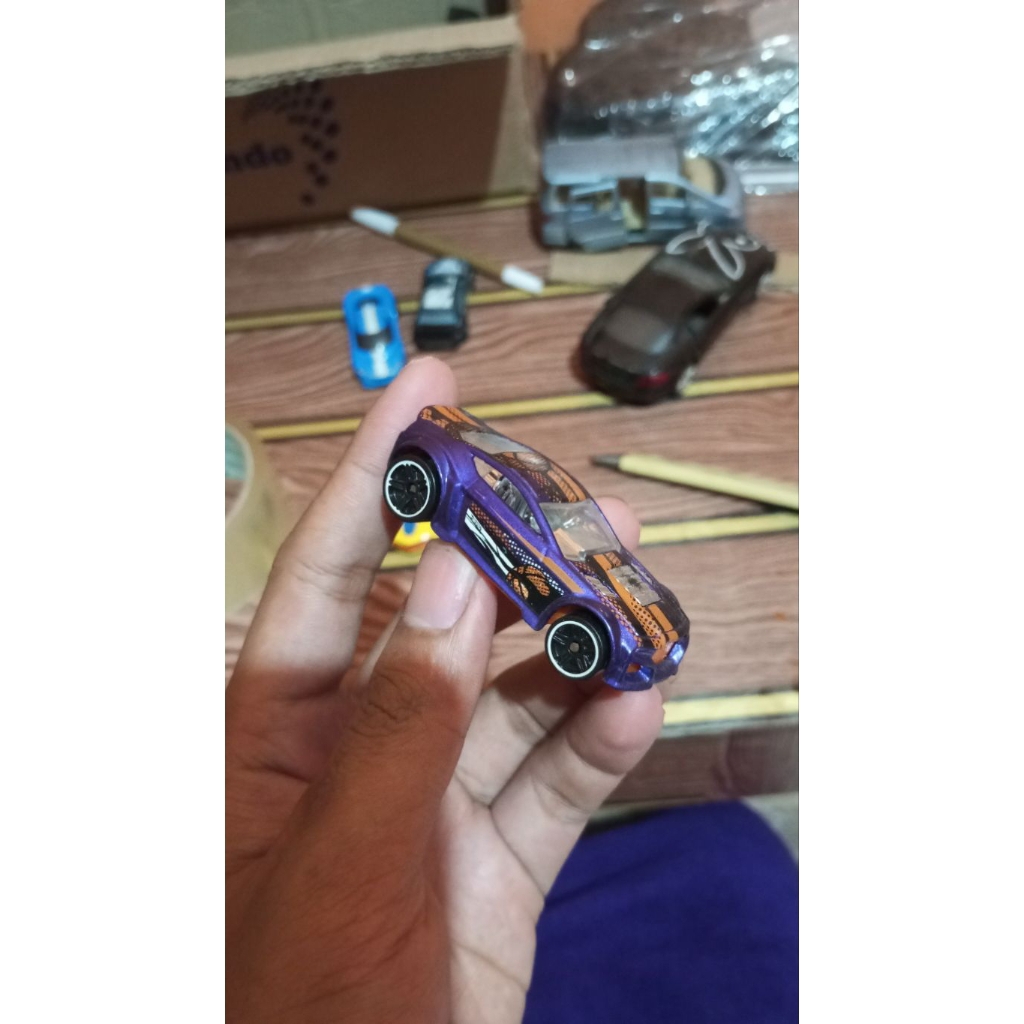 Hot Wheels Torque Twister