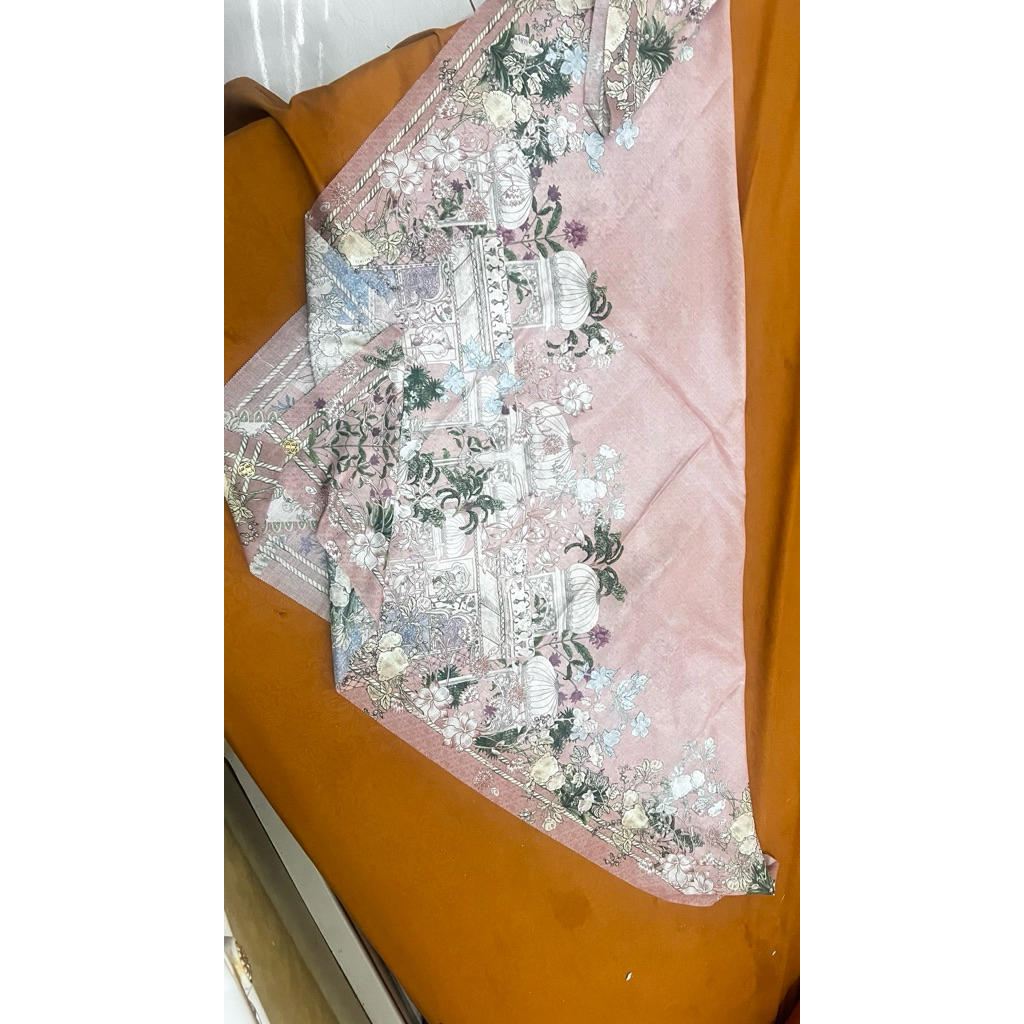 scarf nada puspita preloved