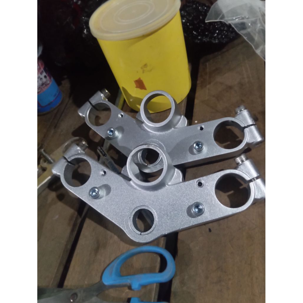 T atas / segitiga atas pnp stang JRS