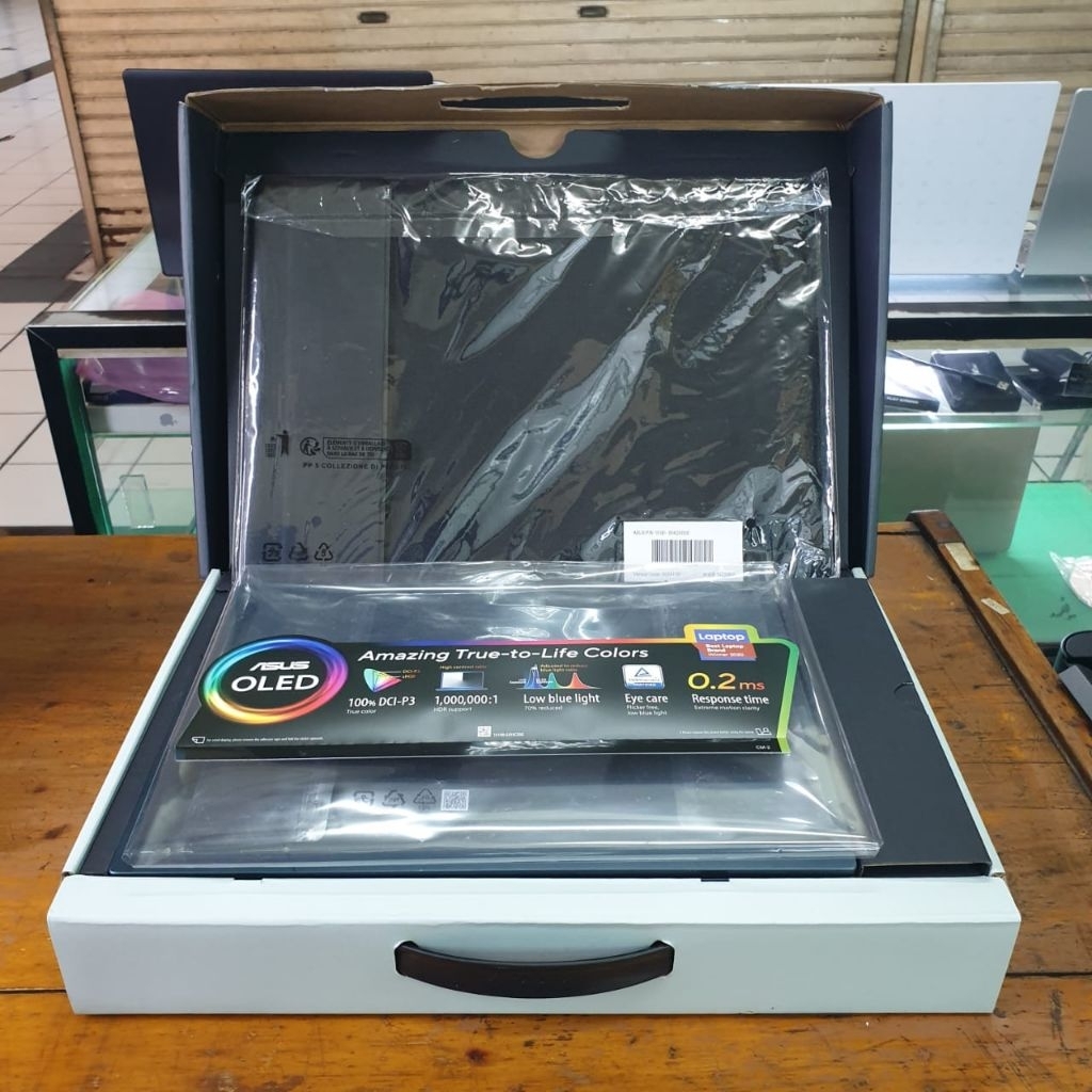 Asus ZenBook OLED UX3402ZA Core i7-1260P SSD 512GB Ram 16GB 14 inch 2.8K Mulusss