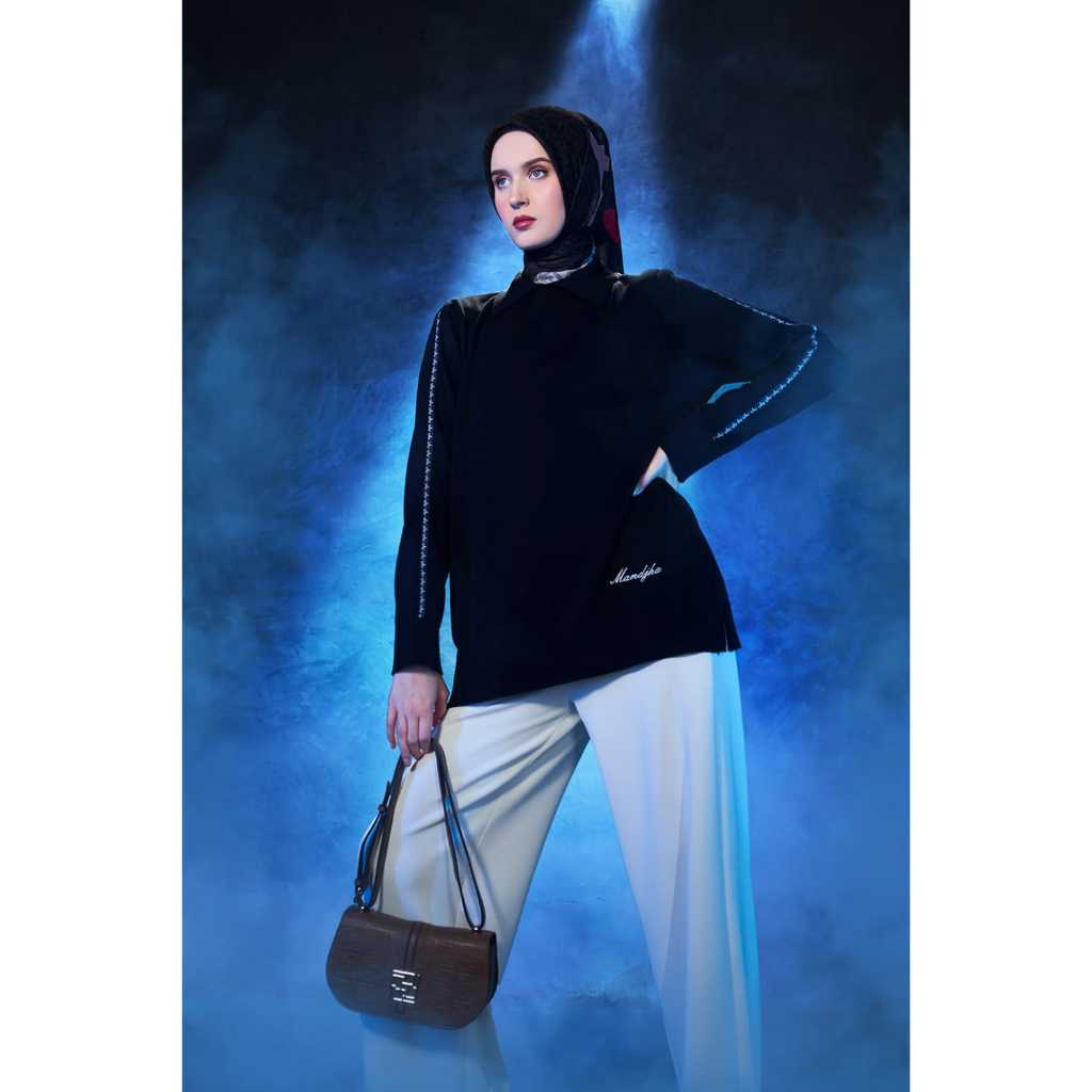 Mandjha Mona Blouse by Ivan Gunawan Baju Atasan Wanita Muslim Dewasa
