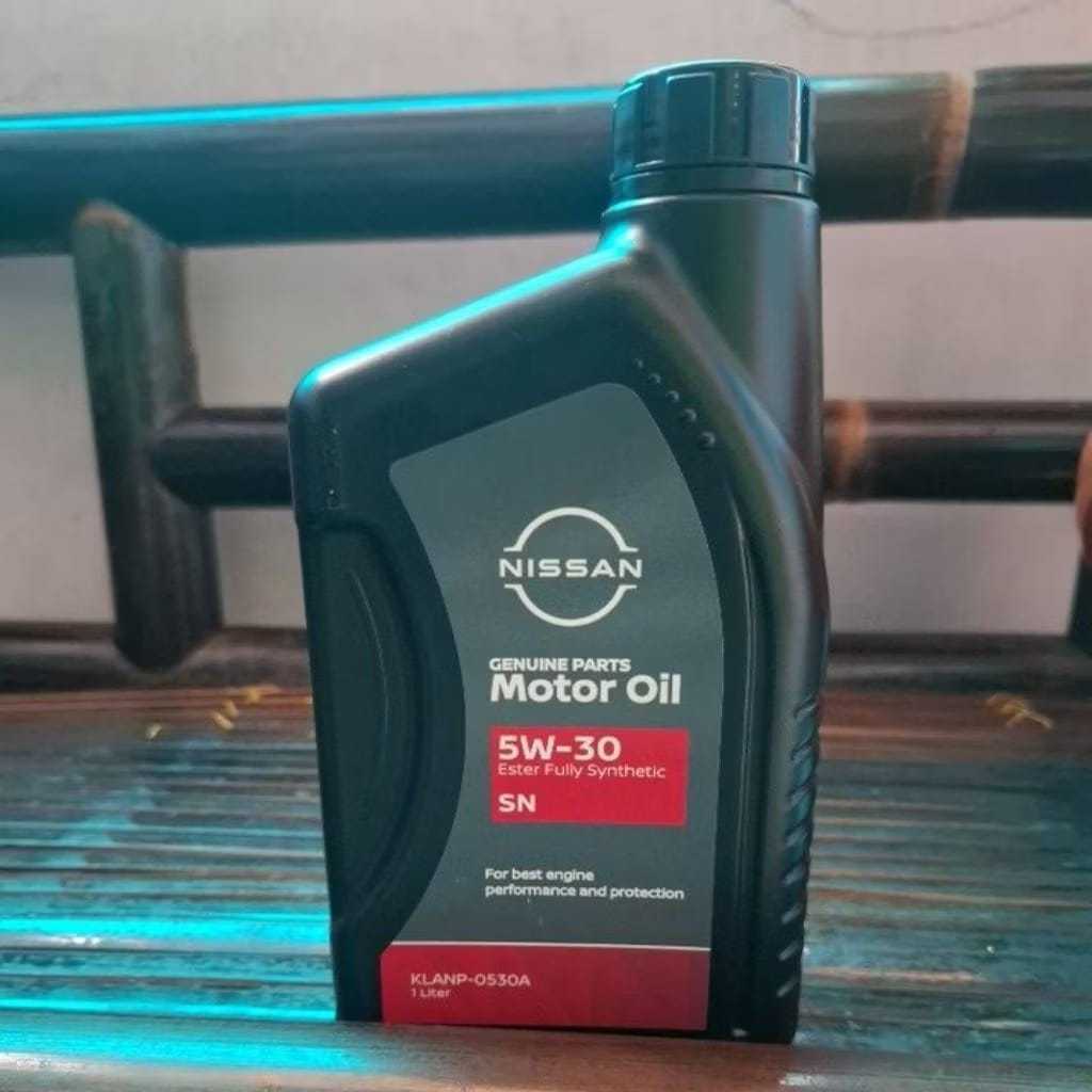 Oli mesin Nissan 5W-30 SN Ester