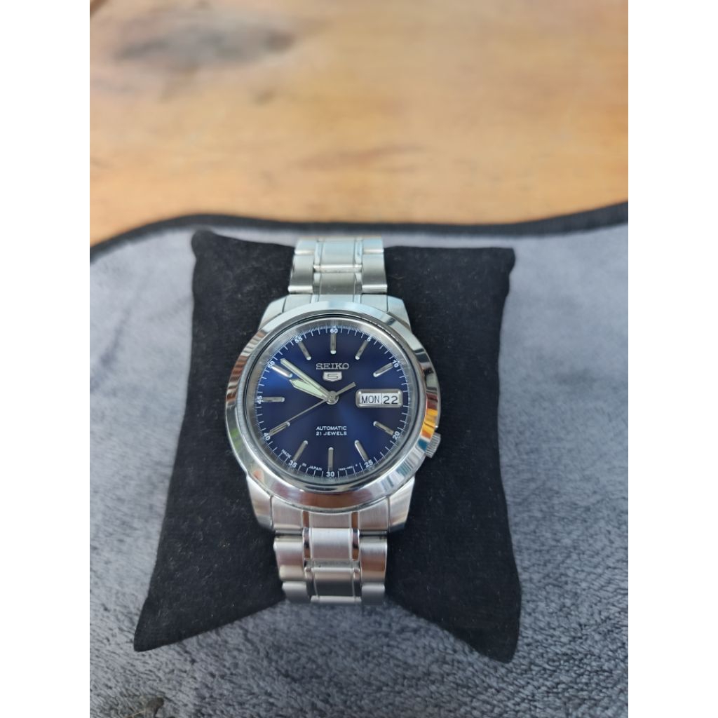 Seiko 5 SNKE51K1 blue dial, arabic day version JDM, rare item