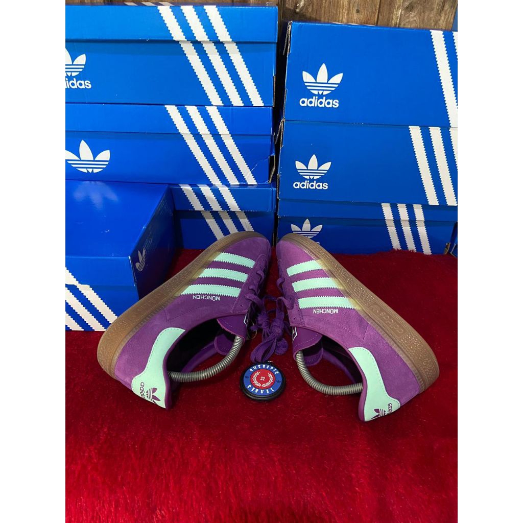 Munchen Purple