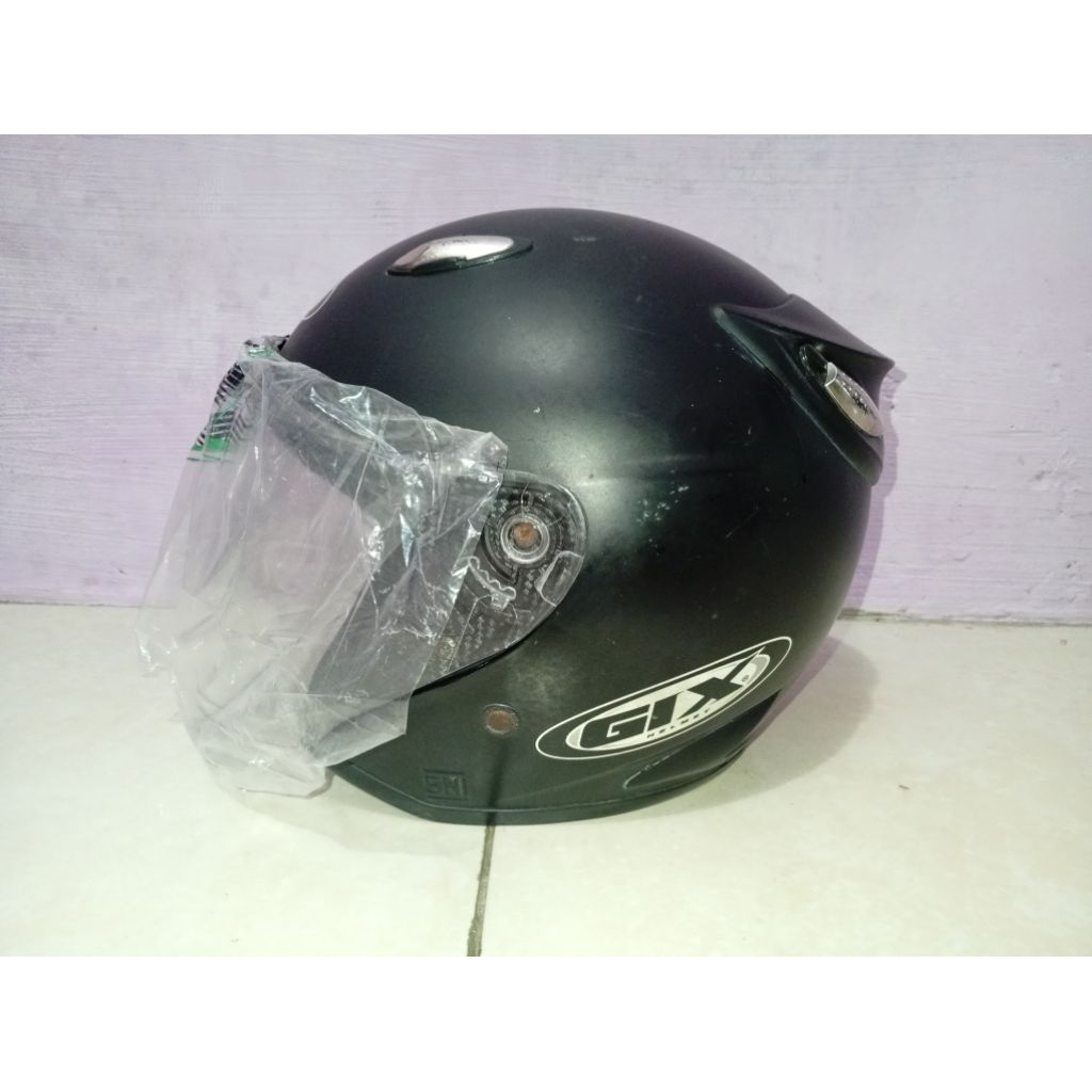 helm gix Centro
