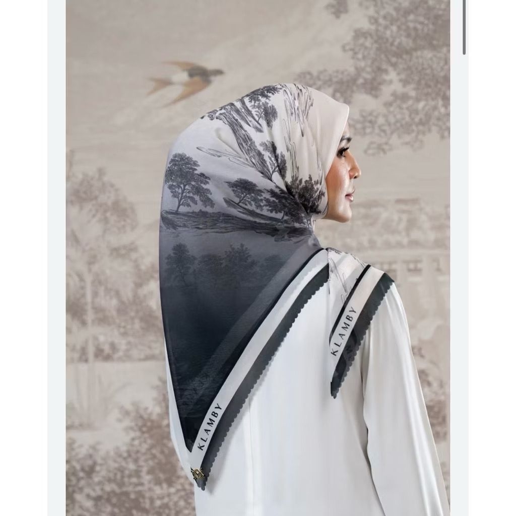 Scarf Wearing Klamby Sale