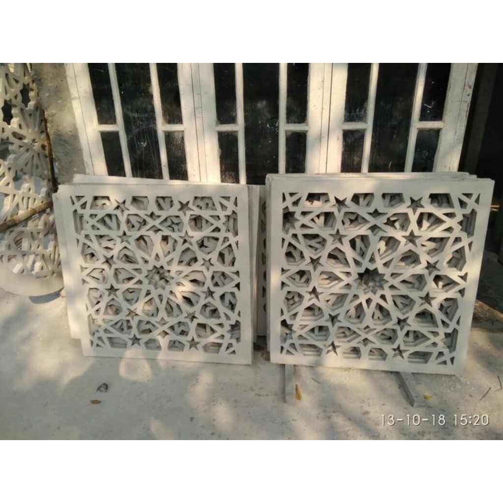 KRAWANGAN TEMBOK MASJID GRC