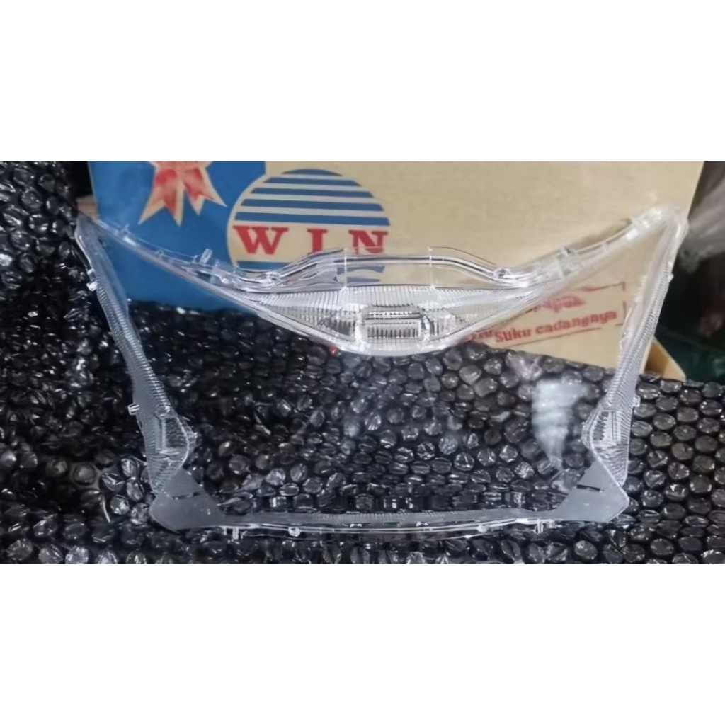 Mika Kaca Lampu Depan BEAT NEW / BEAT STREET NEW 2024-2025. MERK WIN