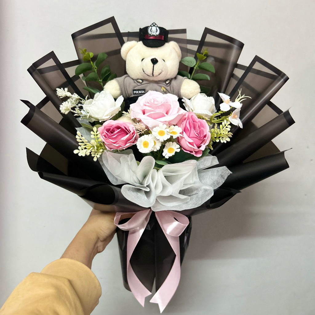 buket bunga / buket polisi / boneka polisi / boneka polwan