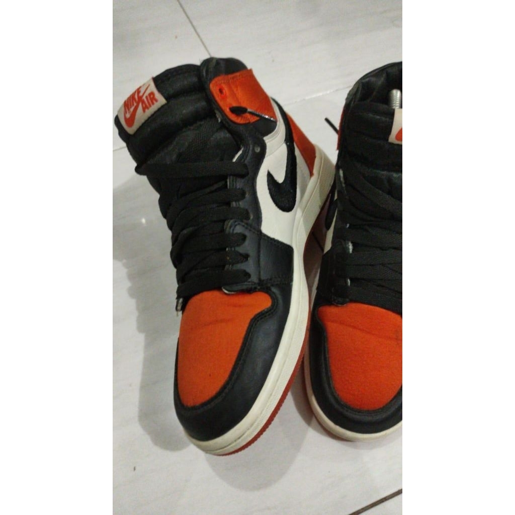 ori second NIKE AJ 1 RETRO HIGH OG SATIN size 40.5 second