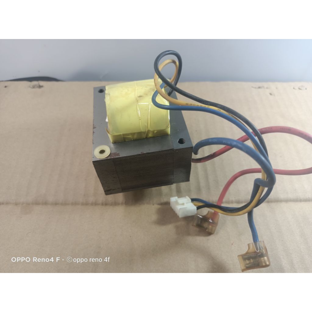 Trafo bekas copotan UPS SUPERFAST PROLINK 700VA