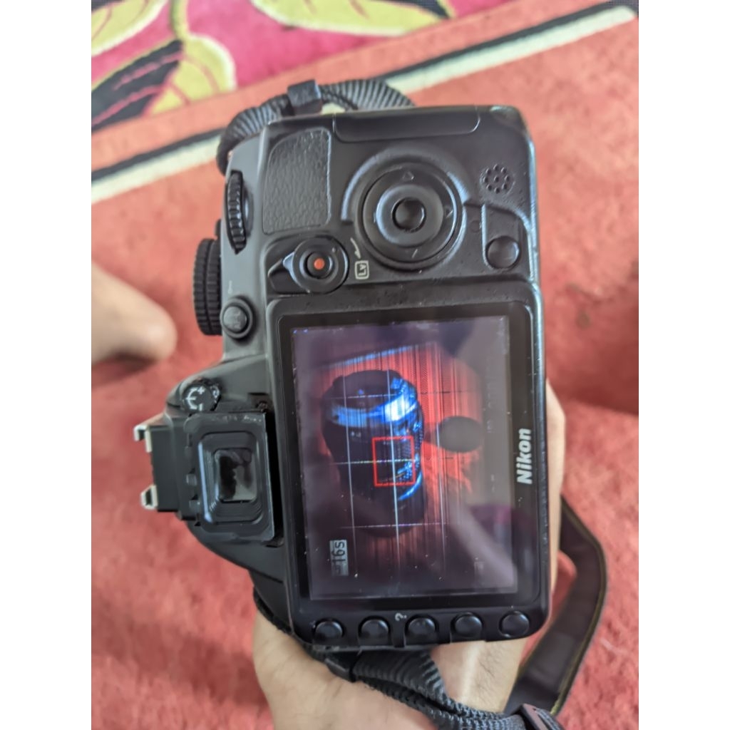 nikon d3100 +lensa kit 18-55+lensa 35-70