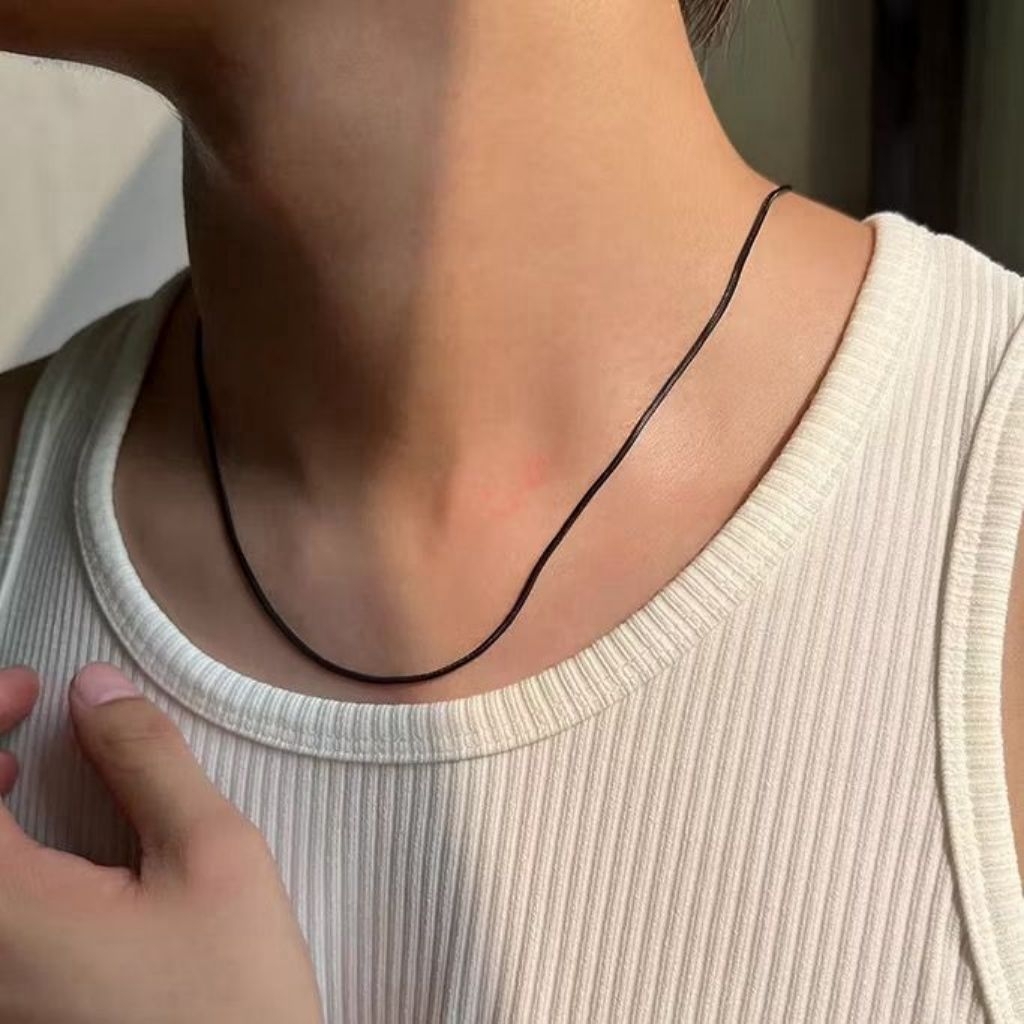 kalung pria warna hitam Titanium Anti karat anti luntur