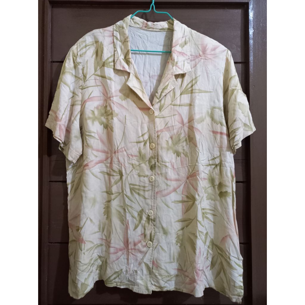 ATASAN KEMEJA BLOUSE WANITA BAHAN RAYON MOTIF DAUN TROPIS