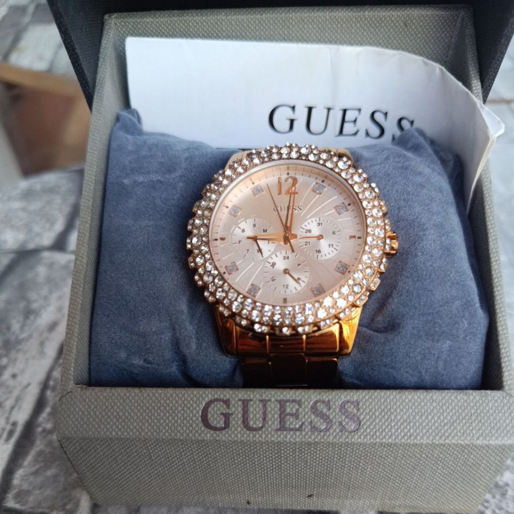 Guess W0335L3 original Chrono multi aktif second,free Smartwatch