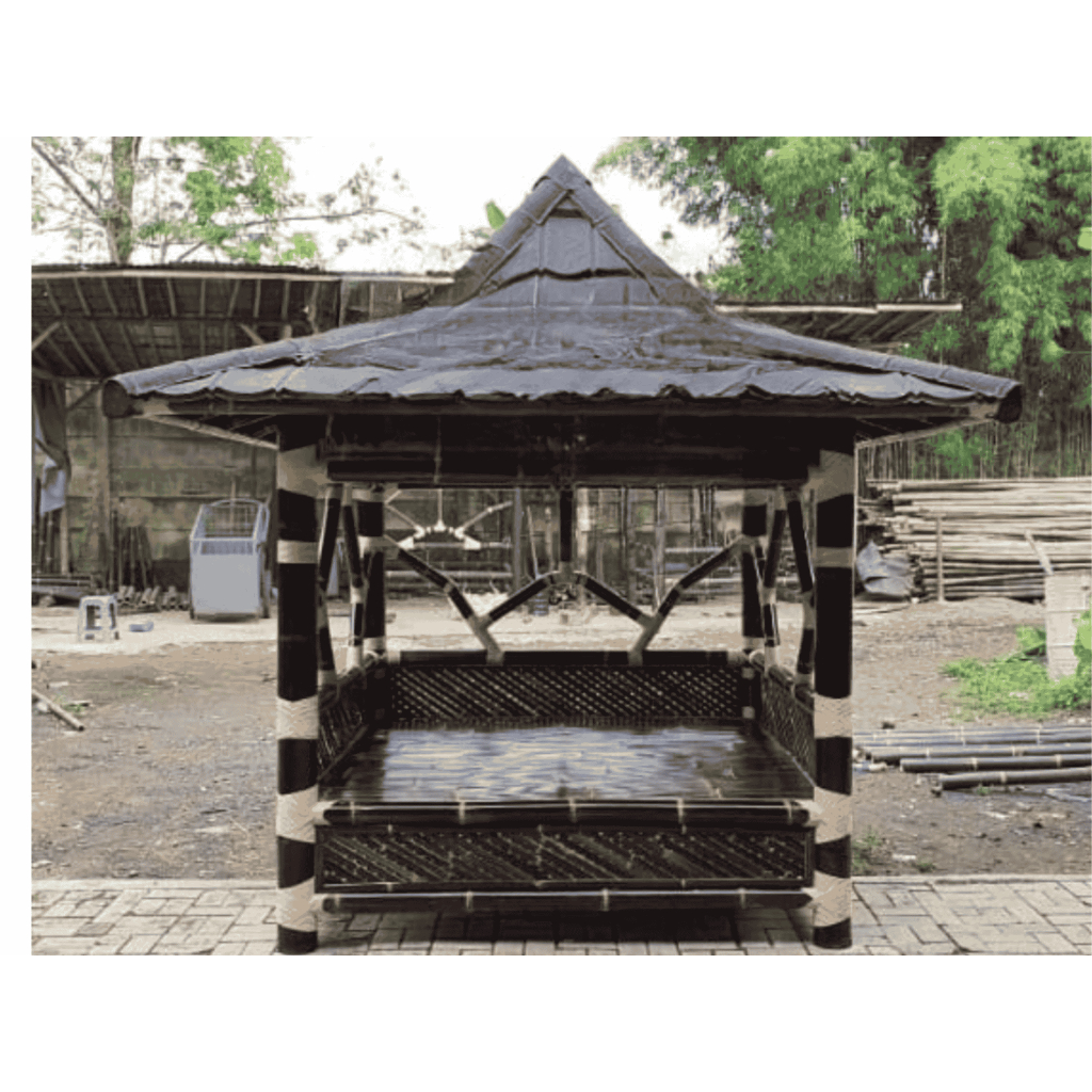 Saung bambu Atap Metalroof gazebo minimalis siap pakai