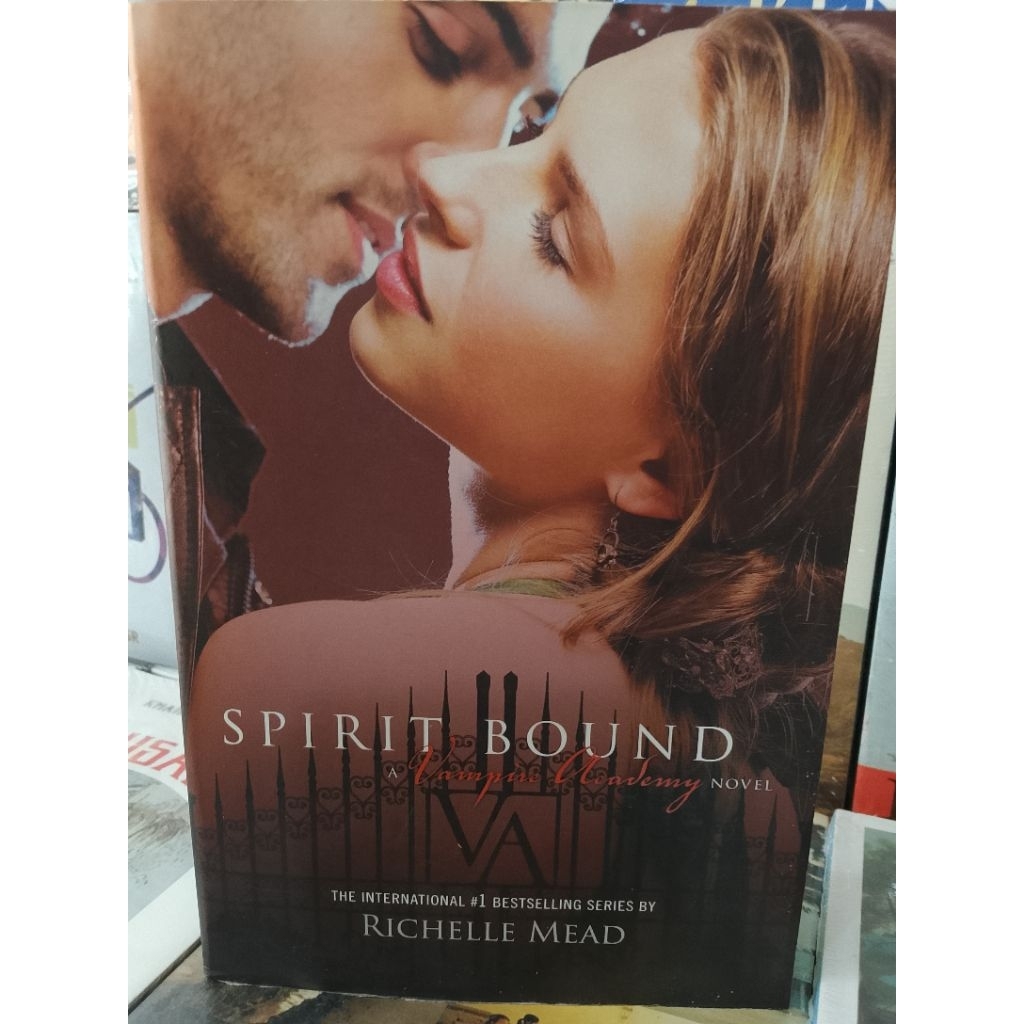 Novel Inggris Bekas Original SPIRIT BOUND ( Vampire Academy )