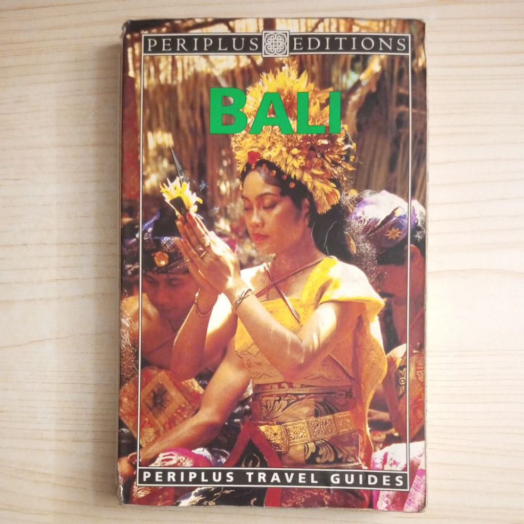 BUKU PERIPLUS EDITIONS BALI PERIPLUS TRAVEL GUIDE