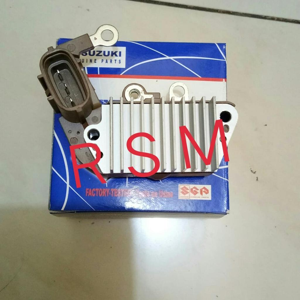 IC REGULATOR/IC ALTERNATOR KARIMUN KOTAK SIRION AERIO 12VOLT KAKI 3