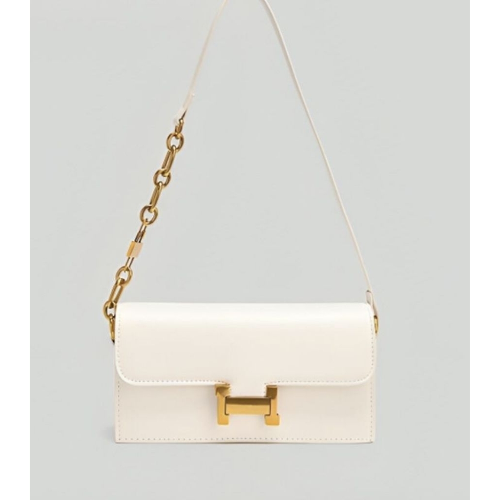 Utham Bag_F82. Tas Selempang Wanita Elegan Minimalis – Warna Putih dengan Aksen Gold | Cocok untuk H