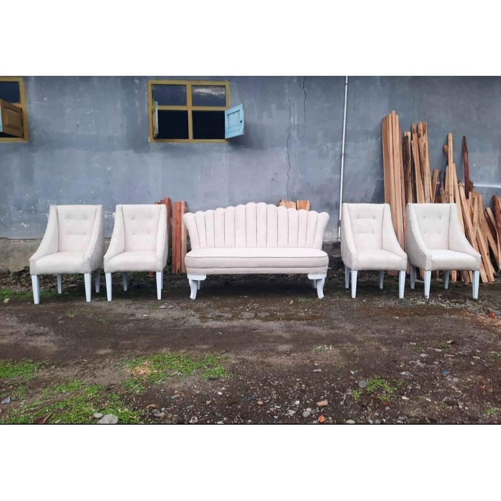 Seat Kursi pelaminan kerang  minimalis terbaru murah