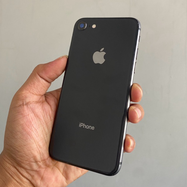 iPhone 8 64gb
