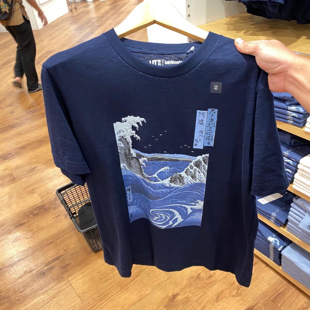 Jastip. Tshirt Uniqlo X Ukiyo (MAN)