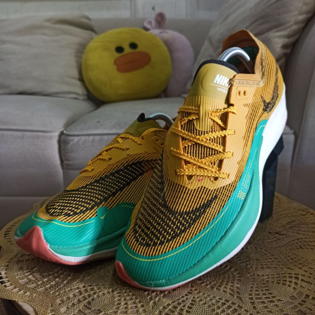 Sepatu RUNNING ZOOM X VAPORFLY DARK SULFURE size 43