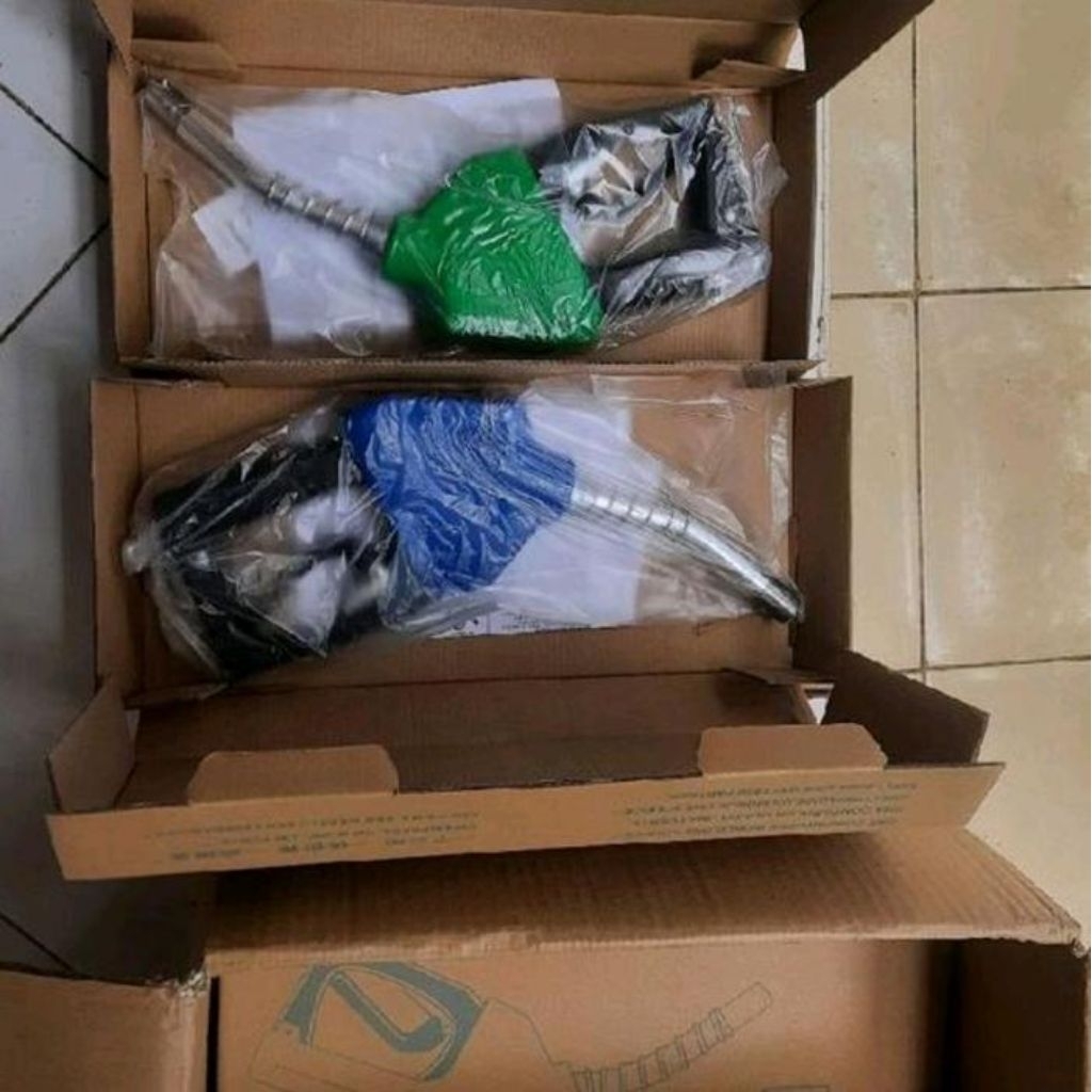 NOZZLE OPW ORI // GUN OPW ORIGINAL // NOZZLE OPW 3/4 INCH ORIGINAL - putih