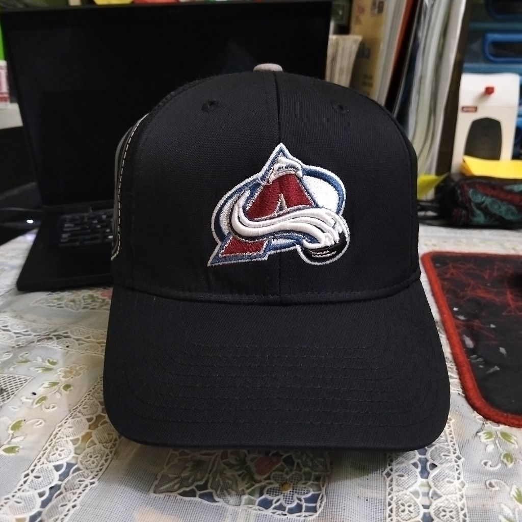 topi caps colorado avalance