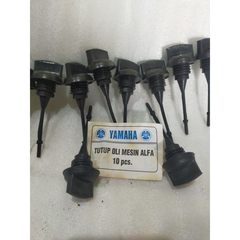 tutup oli mesin Yamaha Alfa original lawas