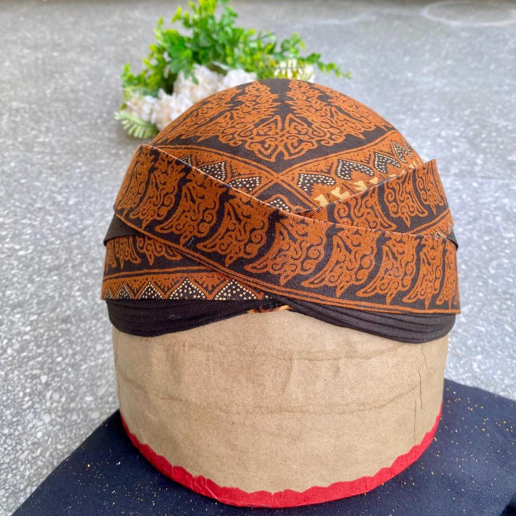 Blangkon Solo Modang Kain Jawa