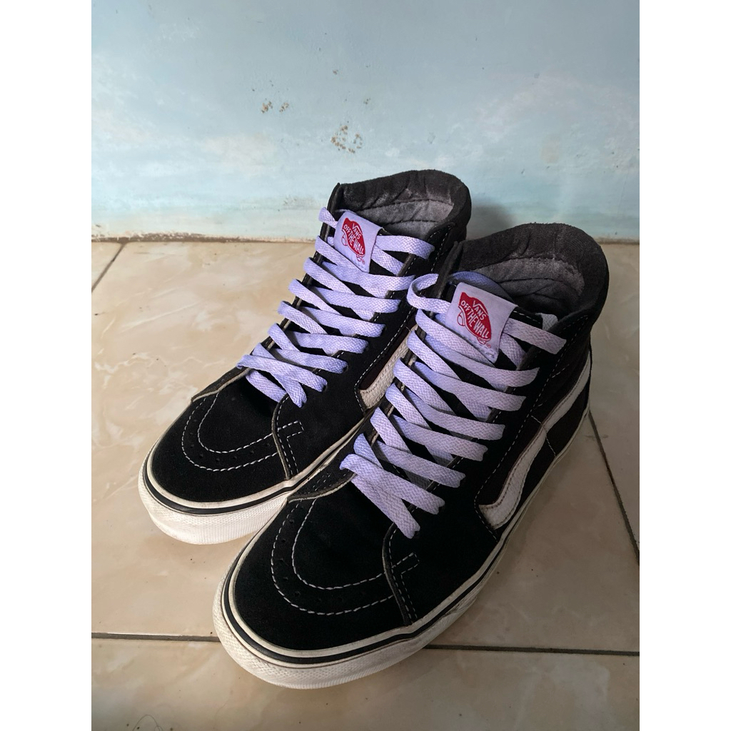 Preloved Vans sk8 high black white size 39