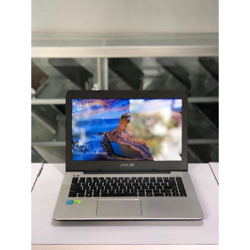 Double VGA, Ram 8GB, SSD 256GB Asus A455L