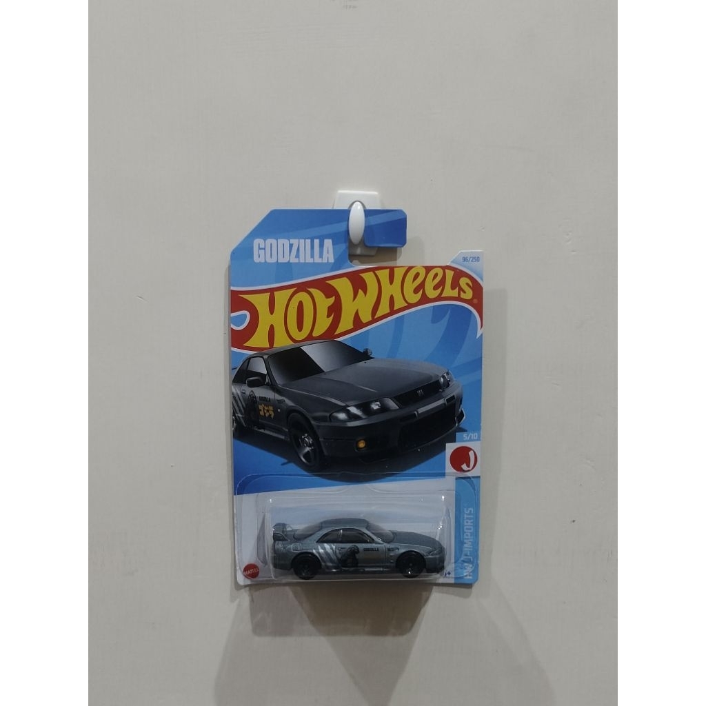 Hot Wheels Nissan Skyline GT-R R33