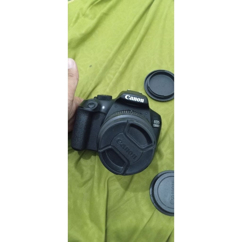 Canon 1300d