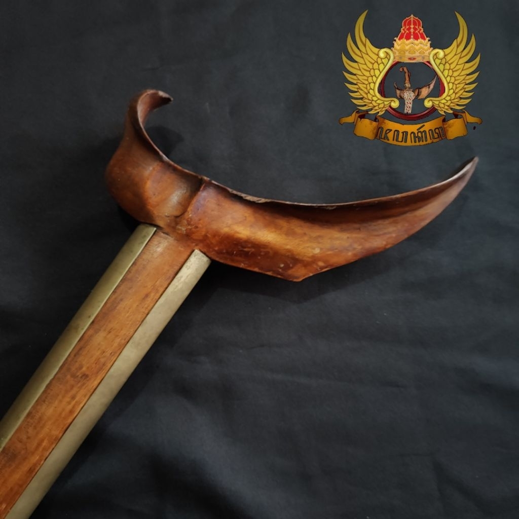 Warangka Ladrang Surakarta Kayu Trembalo Gandar Iras Lamen