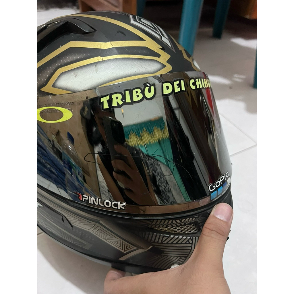 Helm Kyt Black Panther bekas