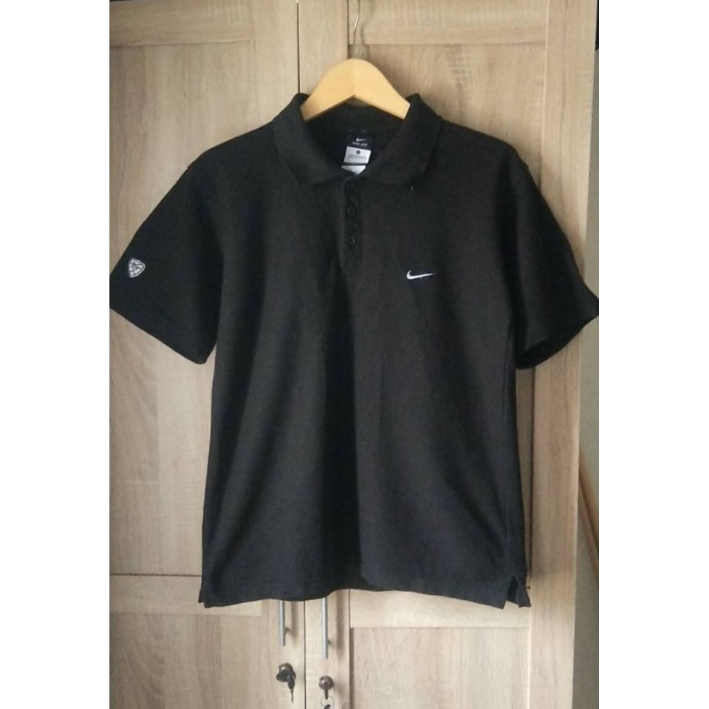 Polo Shirt nike Tiger Woods size L Second hitam