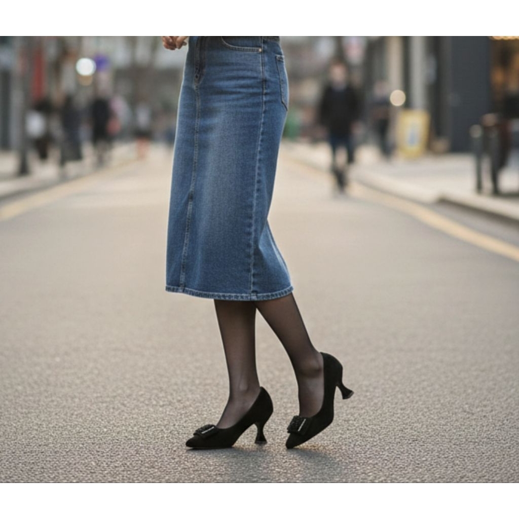 Laviola Sepatu High heels Hitam 3-4 cm