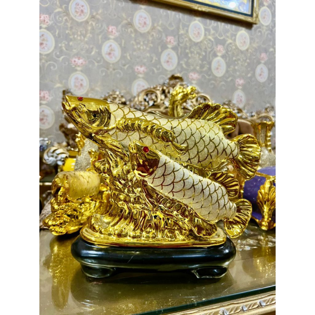 Pajangan Arwana Gold