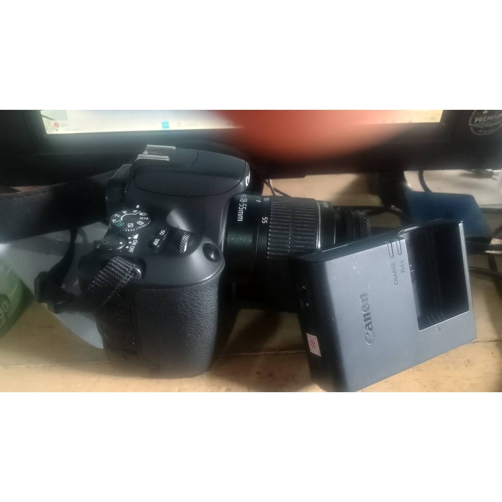 Canon eos DSLR 200d bekas baru