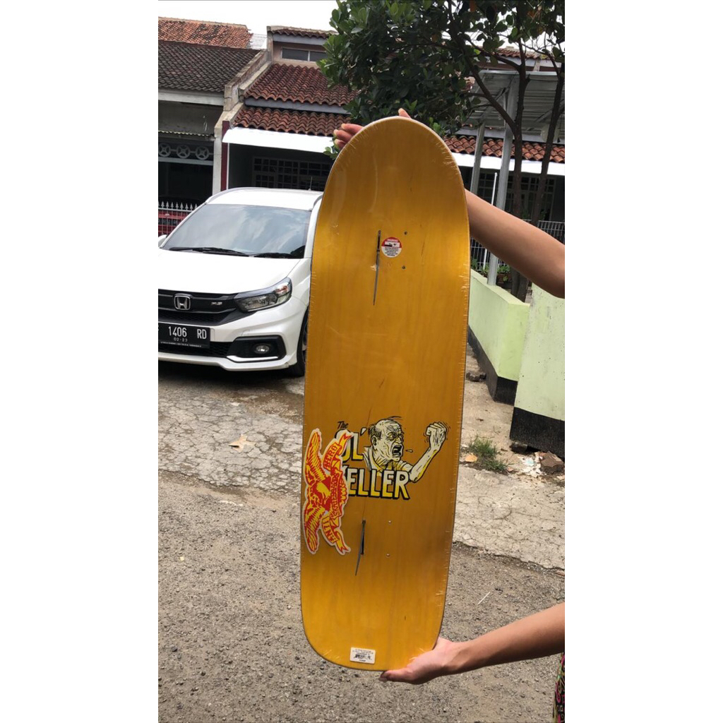 anti hero skateboard