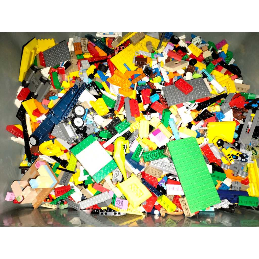 Lego used per 100 gram Second